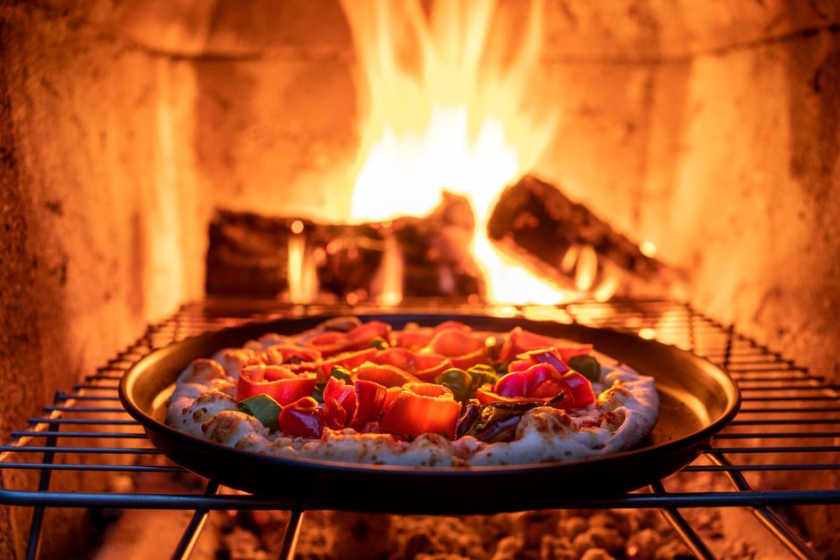 How to Clean and Maintain a Pizza Oven